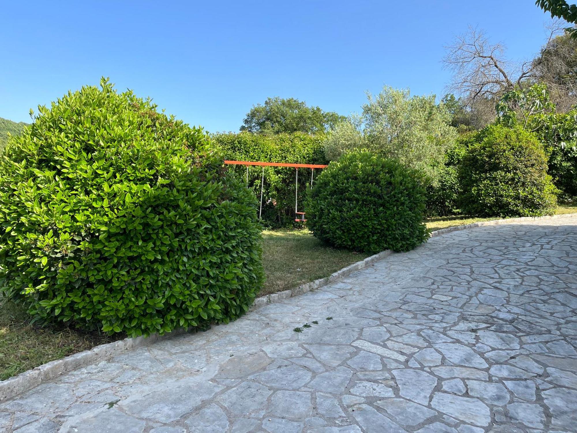 Agnanti Zitsas Hotel Bagian luar foto
