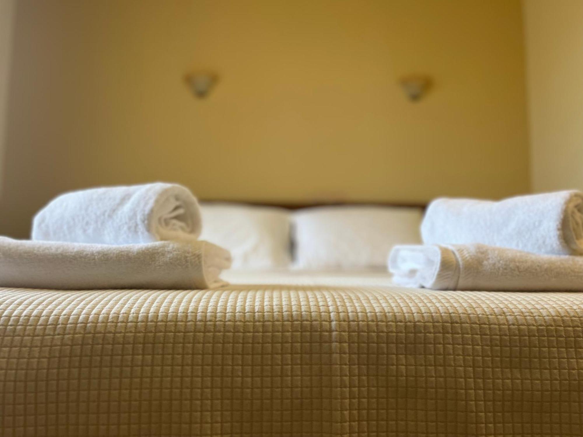 Agnanti Zitsas Hotel Bagian luar foto